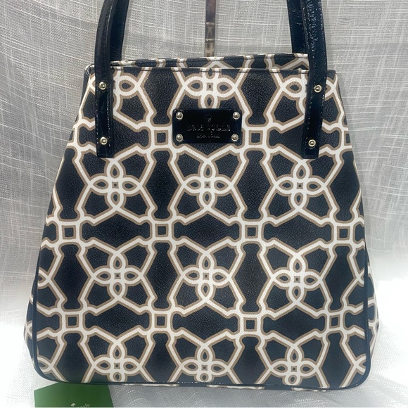 kate spade Handbags - Kate Spade Moroccan Market Michelle Tote Like New